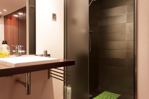 Apartamento Via Augusta 153 Barcelona Eksteriør billede